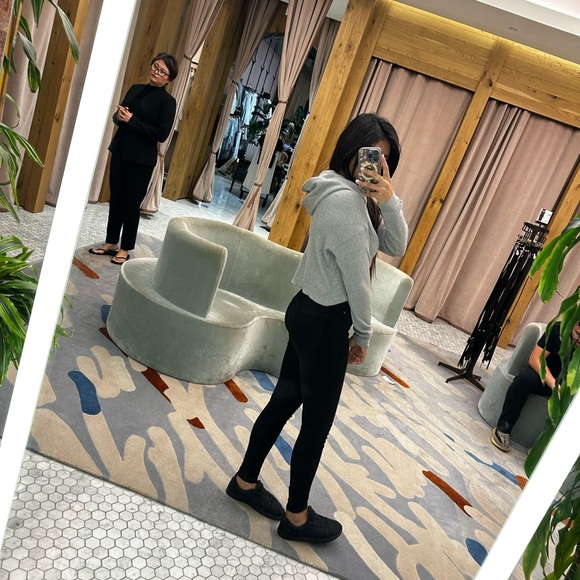 Aritzia waffle, slightly cropped hoodie - Picture 2 of 4